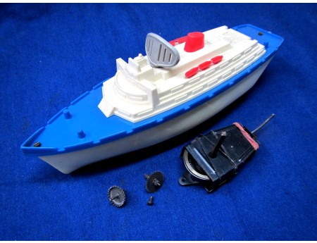 Spielzeugboot DDR Motorschiff MS65 (23640)