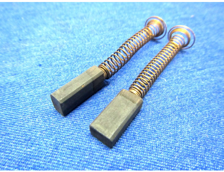 Kohlebürsten 2 Stück Motorkohlen 4,9x7,7x17 mm DDR (23987)