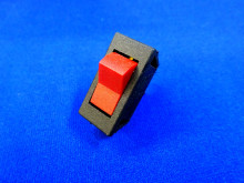 Wippenschalter rot 8602.3/1 IFA DDR Zusatzschalter (25941)