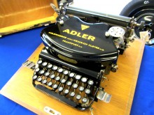 Adler Modell 7 Schreibmaschine 20er Jahre Händlerplakette außergewöhnlich (22222)