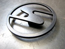 Sachsenring Logo "S" Trabant Motorhaube orig. Auma DDR (18529)