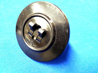 Serienschalter DDR Bakelit 870054 rund 80 mm (28938-1)