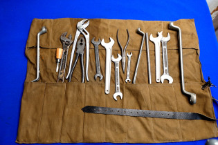 Werkzeugwickel DDR Bordwerkzeug (29156)