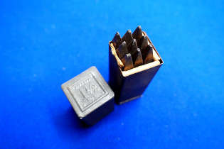 Schlagzahlen 1 1/2 mm Ziffern-Schlagstempel DDR (29668)